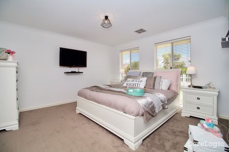 Property photo of 52 Westlinton Circle Waikiki WA 6169