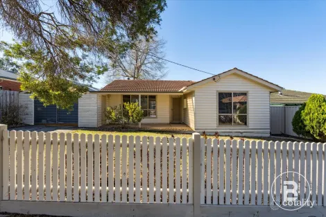 Property photo of 22 Shea Street Bacchus Marsh VIC 3340