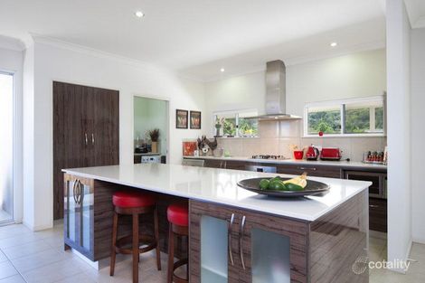 Property photo of 8 Lakeside Drive Smithfield QLD 4878