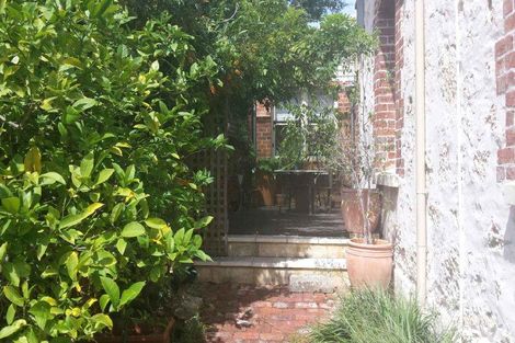 Property photo of 7 Barnett Street Fremantle WA 6160