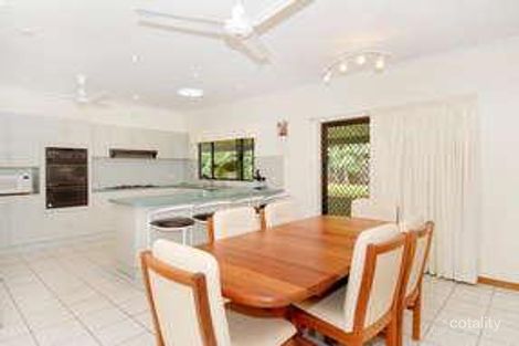 Property photo of 6 Redfern Place Mooroobool QLD 4870