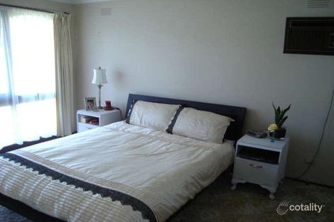 Property photo of 10 Oleander Court Wodonga VIC 3690