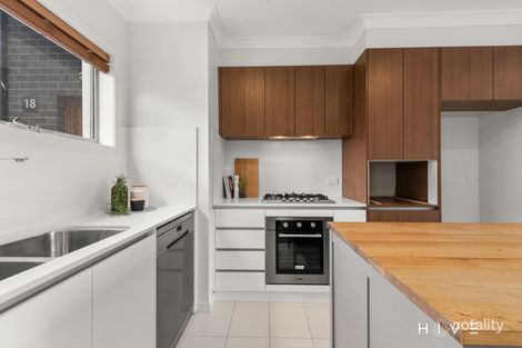Property photo of 19/8 Henry Kendall Street Franklin ACT 2913
