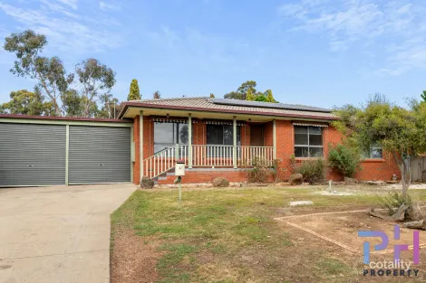 41 John St, Kangaroo Flat, VIC 3555