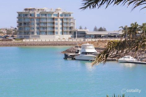 Property photo of 27/11 Heritage Drive Wallaroo SA 5556