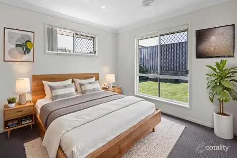 Property photo of 44 Newport Parade Blacks Beach QLD 4740