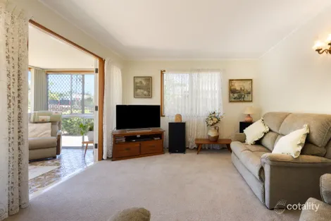 Property photo of 20 Minnis Street Eastern Heights QLD 4305