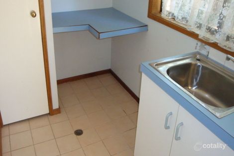 Property photo of 19 Simpson Street Sale VIC 3850