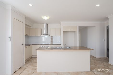 Property photo of 8 Isla Court New Auckland QLD 4680
