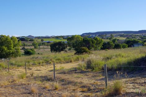 Property photo of 46 Stirling Place Waggrakine WA 6530