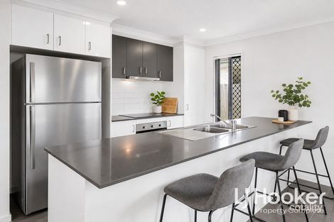 Property photo of 32 Hiddenvale Circuit Yarrabilba QLD 4207
