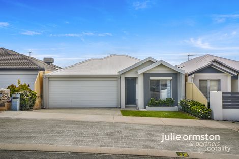 Property photo of 32 Watershed Way Pearsall WA 6065