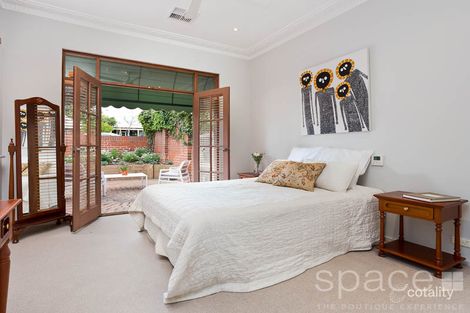 Property photo of 2/3 Burt Street Cottesloe WA 6011