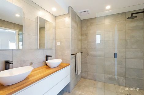 8 Newlyns Pl, Frogs Hollow, NSW 2550