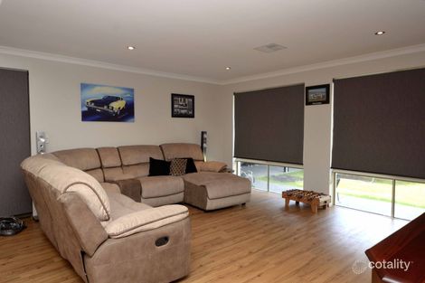 Property photo of 8 Thyme Way Glen Iris WA 6230