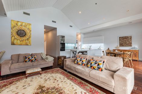 Property photo of 27 Dunedin Street Mount Hawthorn WA 6016