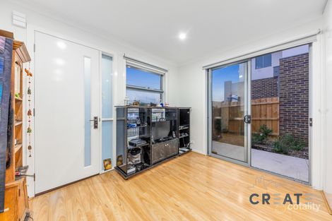 Property photo of 1/1A Gray Court St Albans VIC 3021
