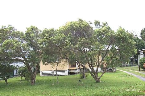 8 Wallace St, Manunda, QLD 4870