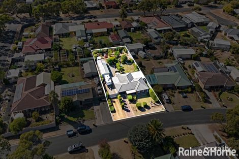 14 Kennedy Cres, Strathalbyn, SA 5255