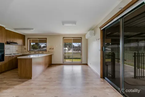 Property photo of 3 Reef Street Eaglehawk VIC 3556