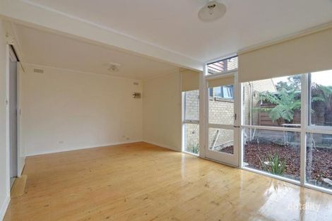 Property photo of 9/8-12 Landale Avenue Croydon VIC 3136
