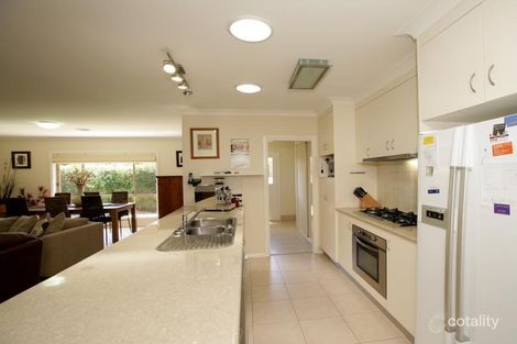 Property photo of 13 Hamersley Place Tatton NSW 2650