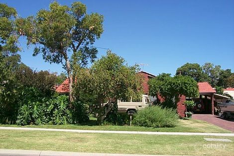 27 Pascoe St, Karrinyup, WA 6018