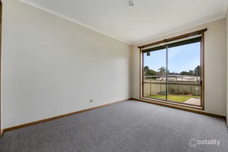 Property photo of 3 Reef Street Eaglehawk VIC 3556