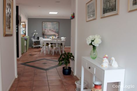 Property photo of 28 Riverlea Waters Drive Nerang QLD 4211
