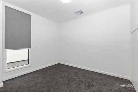 Property photo of 9 Classic Lane St Clair SA 5011