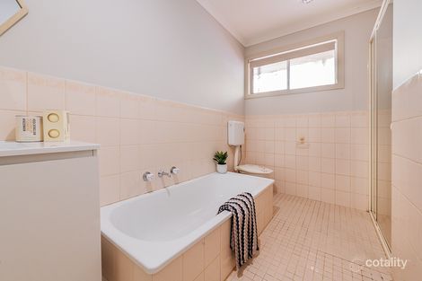 Property photo of 31 Selkirk Avenue Wantirna VIC 3152