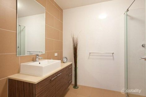 Property photo of 11/1 Juniper Drive Breakfast Point NSW 2137