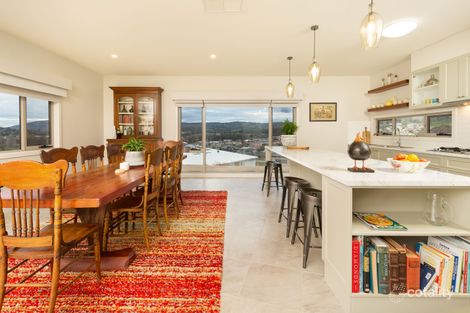 Property photo of 18 Tanner Terrace Wodonga VIC 3690