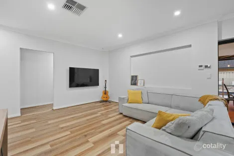 Property photo of 17 Turnstone Link Harrisdale WA 6112