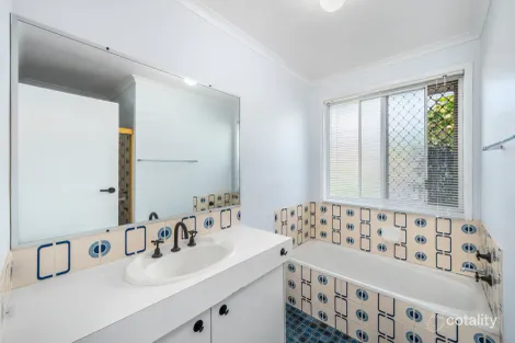 Property photo of 26 Hawbridge Street Carseldine QLD 4034