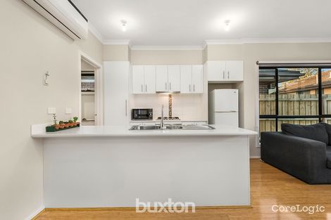 Property photo of 2/30 Bevan Avenue Clayton South VIC 3169