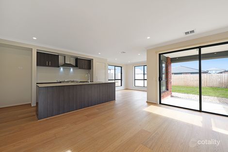 Property photo of 44 Princes Circuit Wallan VIC 3756