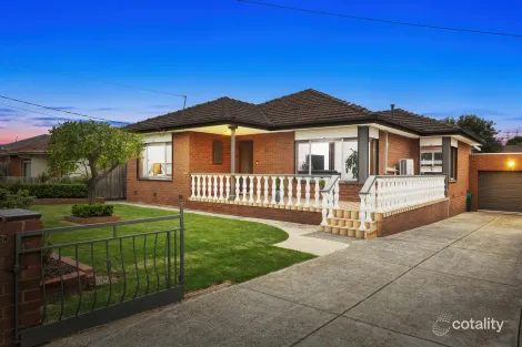 10 GRIFFIN CT, LALOR, VIC 3075