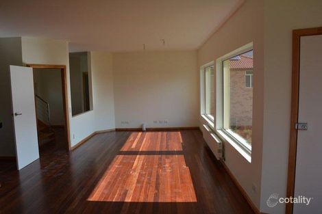 Property photo of 62 Kingfisher Gardens Brunswick East VIC 3057