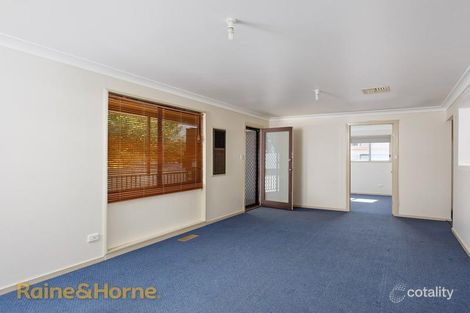 Property photo of 12 Spooner Avenue Mount Austin NSW 2650