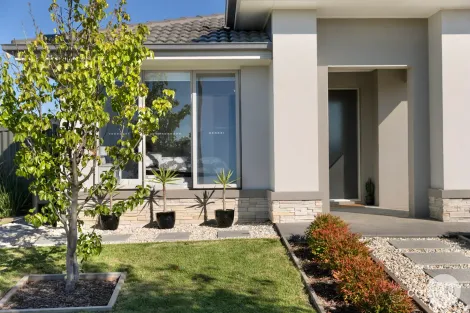 Property photo of 168 Shortridge Drive Lucas VIC 3350