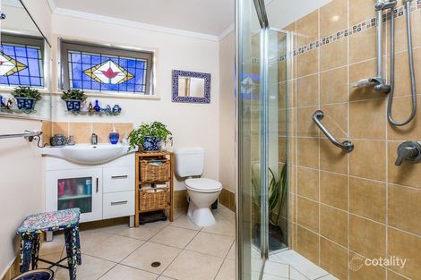 Property photo of 4 Maud Lane Bundamba QLD 4304