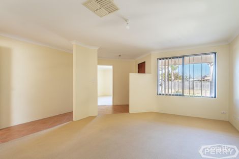 Property photo of 18 Aldenham Heights Halls Head WA 6210