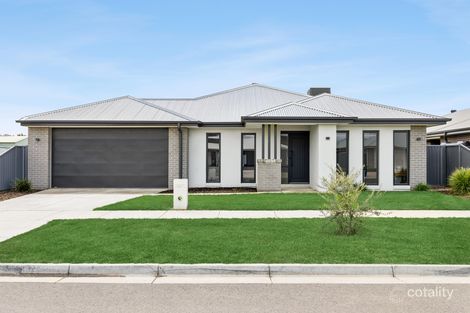 13 Adrianus St, Alfredton, VIC 3350