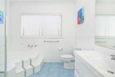 Property photo of 19 Kuppa Road Ryde NSW 2112