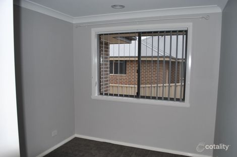 Property photo of 71 Botanic Way Orange NSW 2800