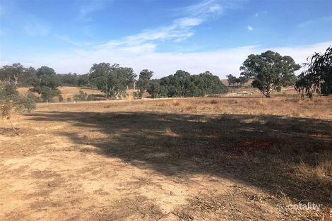 Property photo of 2 Bainbridge Way Alexandra VIC 3714