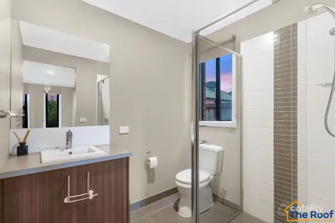 Property photo of 4 Pecora Way Wyndham Vale VIC 3024