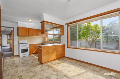 Property photo of 204 Campbells Crescent Redan VIC 3350