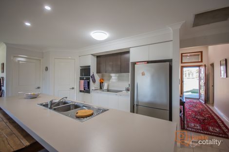 Property photo of 7 Riviera Avenue Dubbo NSW 2830